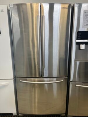 Refurbished – 32" Fridge Samsung RF197ACRS